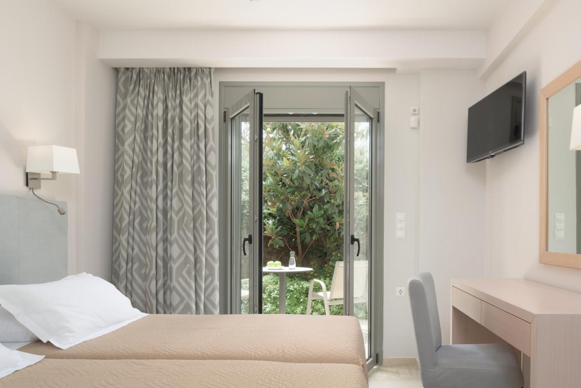 Eco Villa, A Perfect Escape Close To The Beach, By Thinkvilla Maroulas Luaran gambar