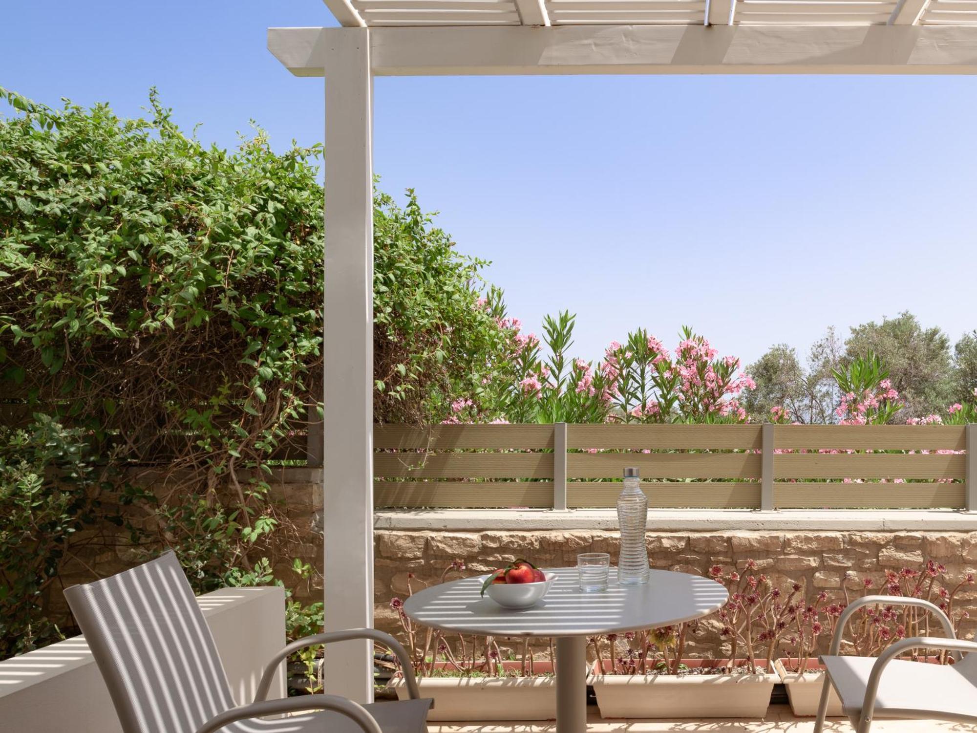 Eco Villa, A Perfect Escape Close To The Beach, By Thinkvilla Maroulas Luaran gambar